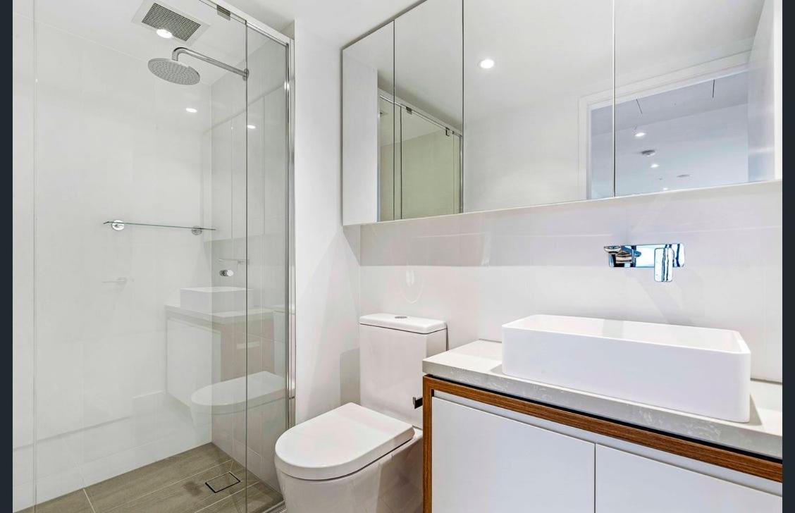 Apartment Floor Luxury By Samah Brisbane