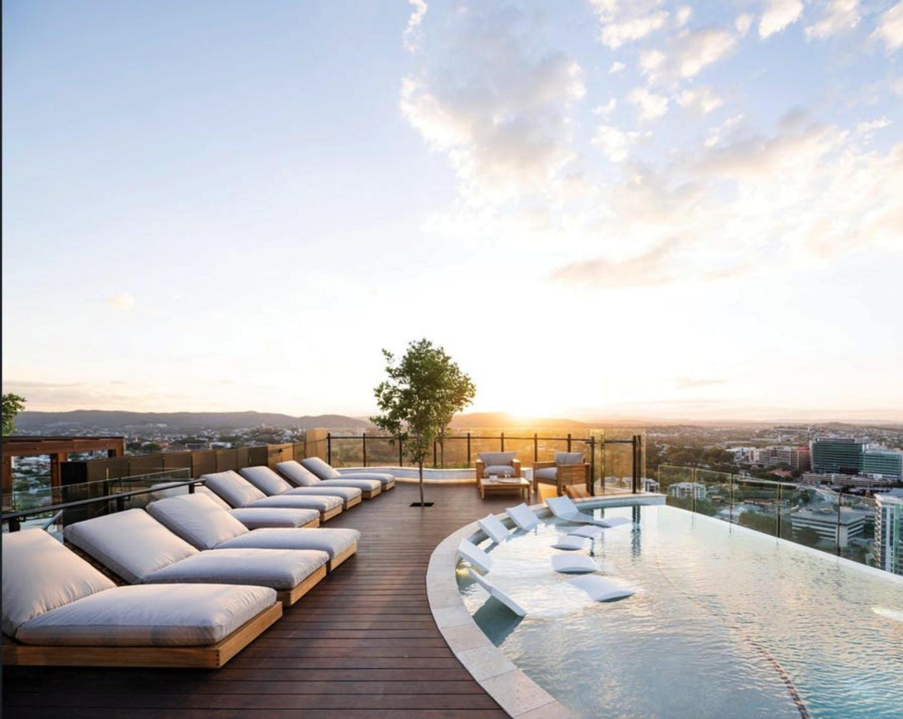 Floor Luxury By Samah * Brisbane