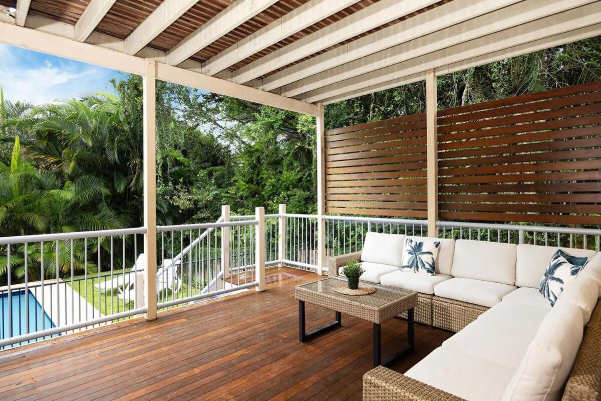Newly Finished With Modern Fittings And Open Spaces * Brisbane