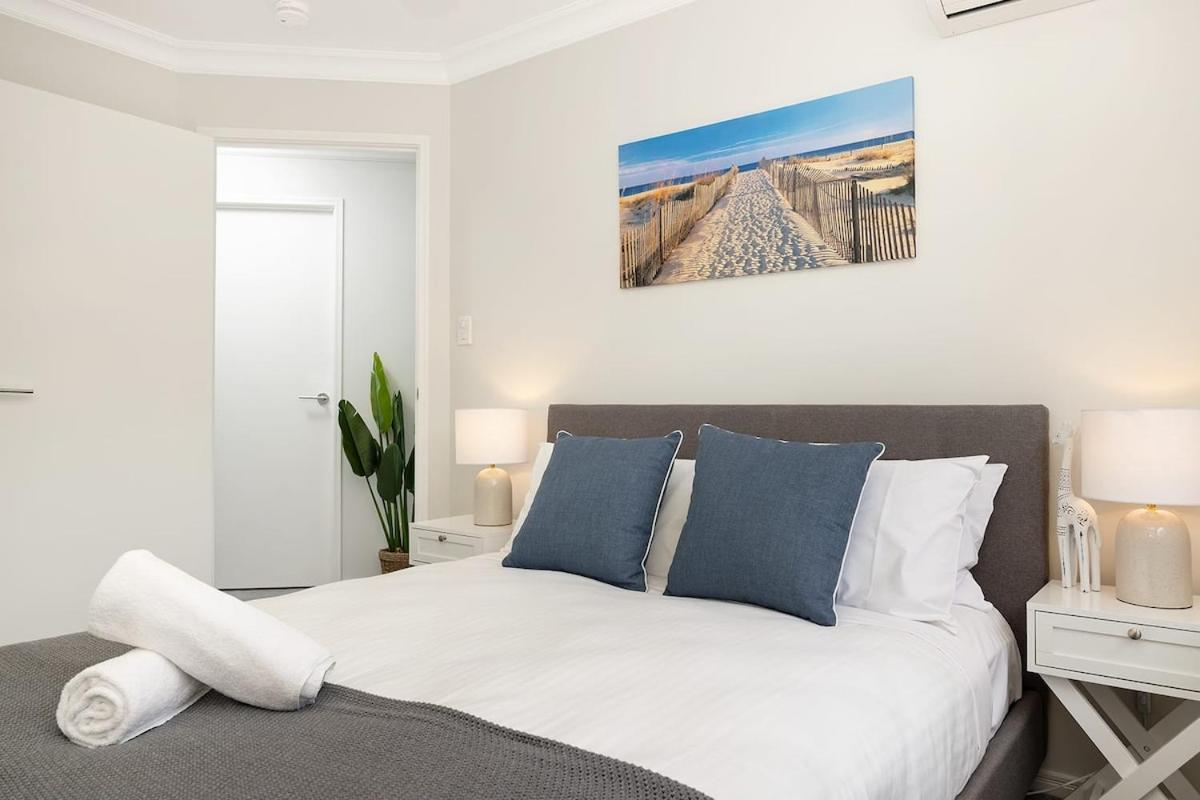 Newly Finished With Modern Fittings And Open Spaces Brisbane