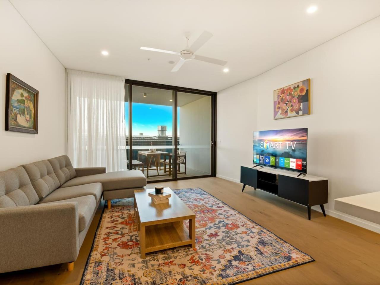 Apartment 2br West End With Parking Walk To Convention Ctr Brisbane