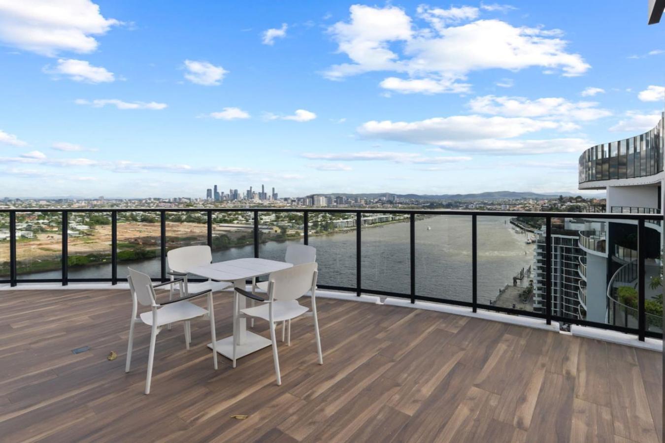 Apartment Cozy 1br Retreat In Hamilton Near River And Dining