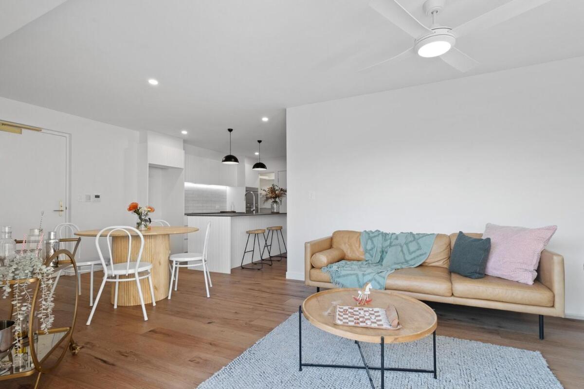 Apartment 2 Bed Close To Wesley Hospital & Suncorp Stadium Brisbane