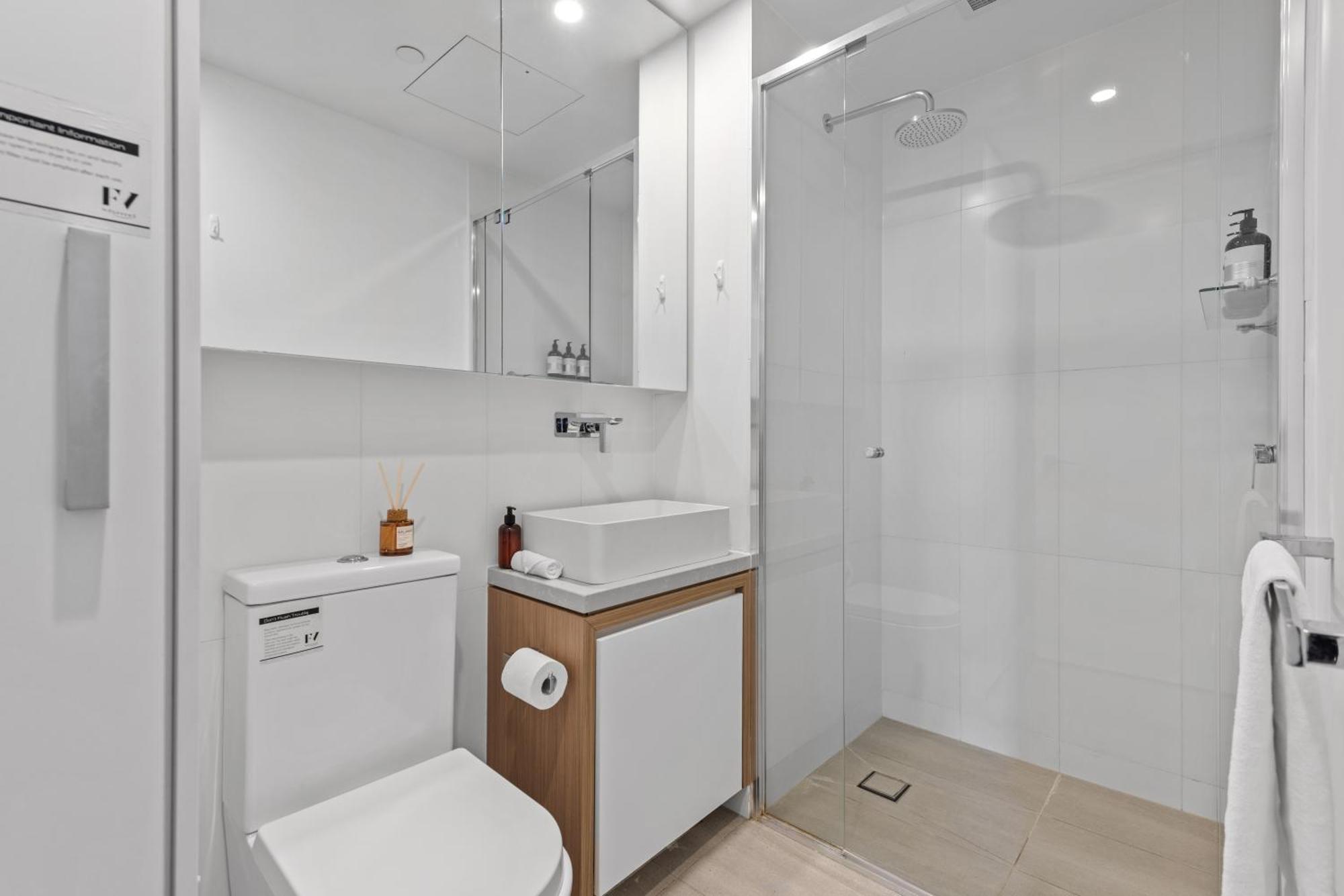 Mountain View 2br With Pool, Huge Gym And Parking