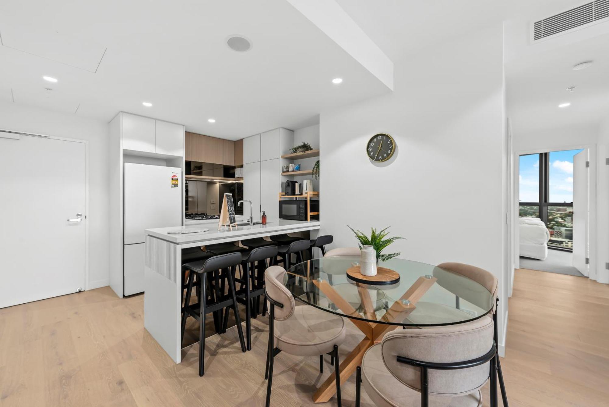 Queens Wharf - Brisbane's 2br - Views And Pool *