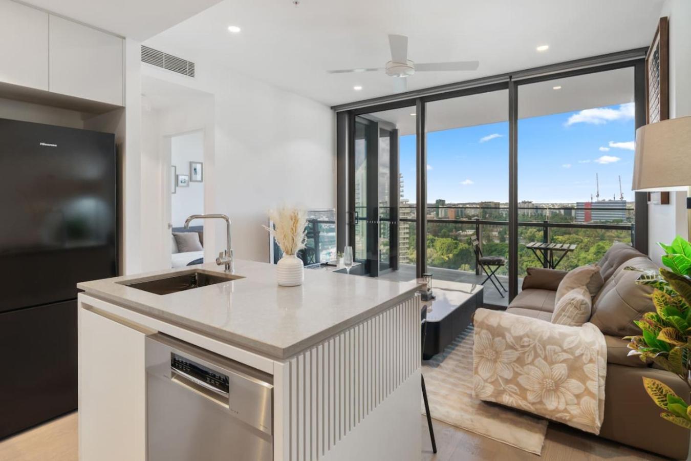 Gem Walk To River Attractions