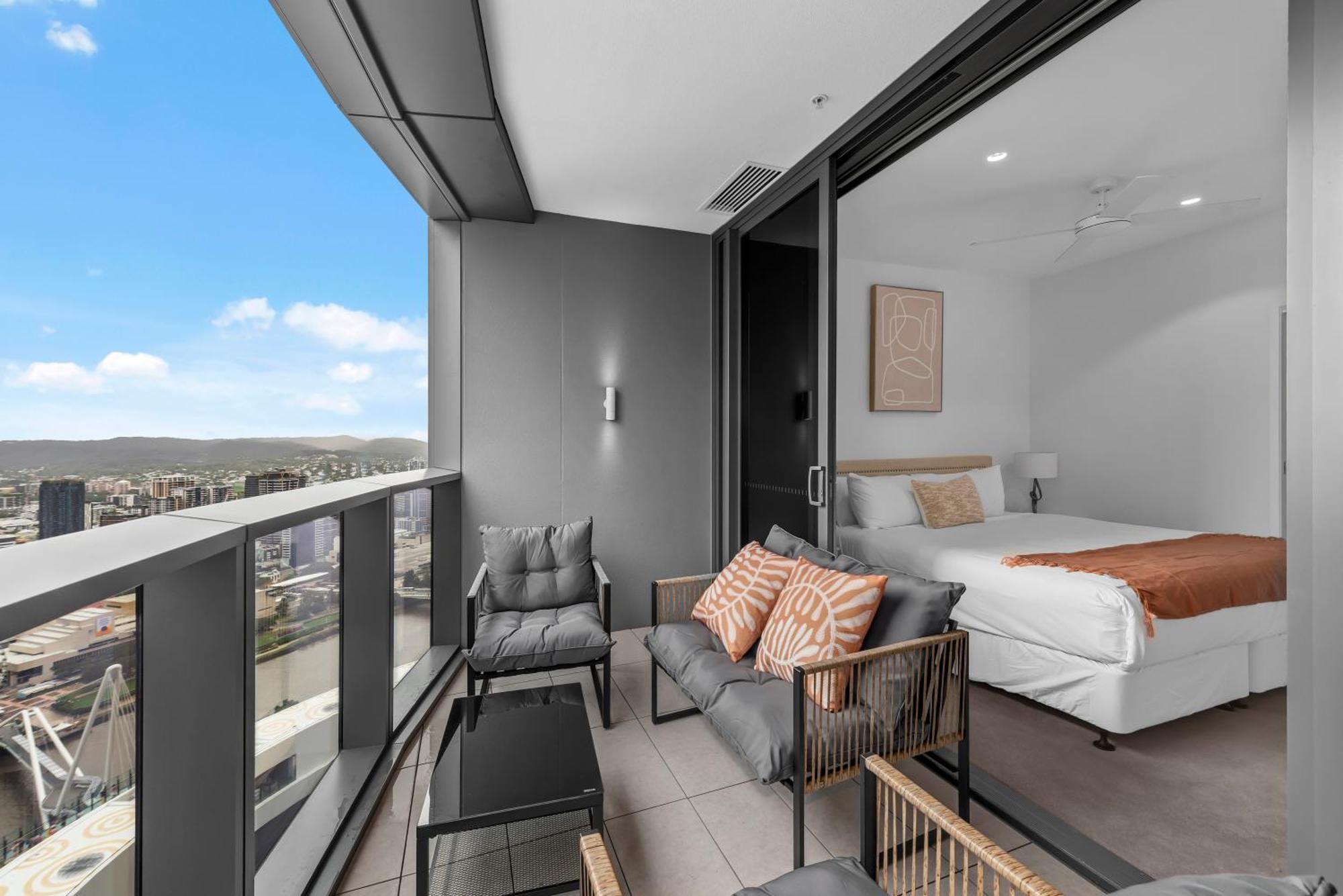 Queens Wharf - Luxe 1br With Stunning Views And Pool Apartment