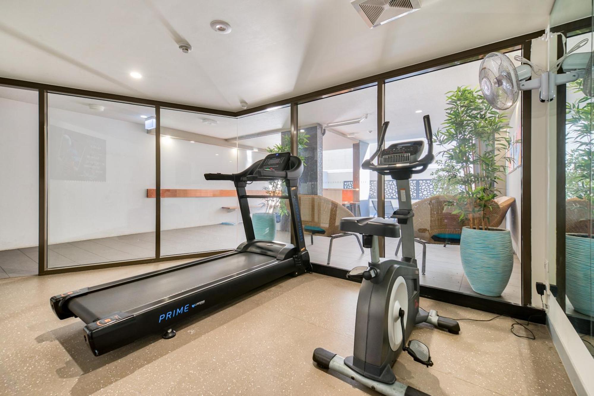 Apartment Spacious, Modern And Bright Apartment! Walk To Cbd! Brisbane