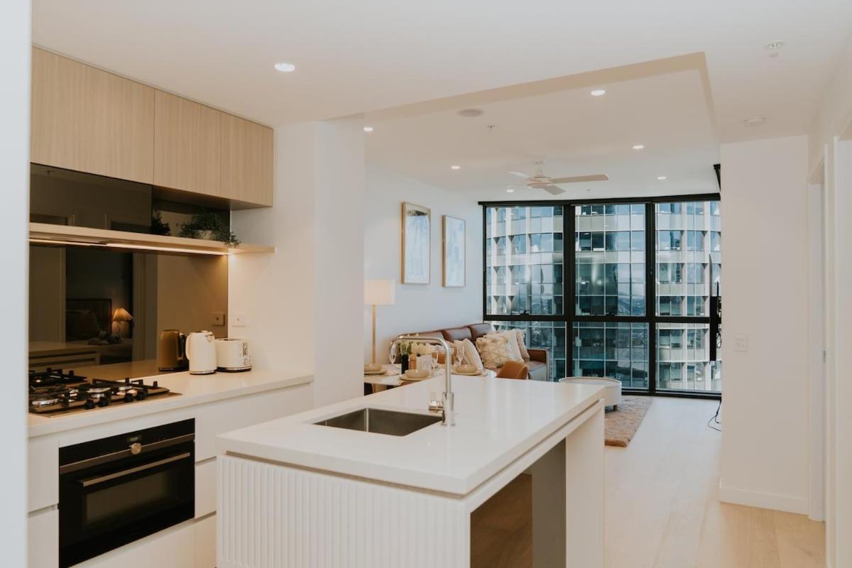 Queen's Wharf Residences - 44f Brisbane
