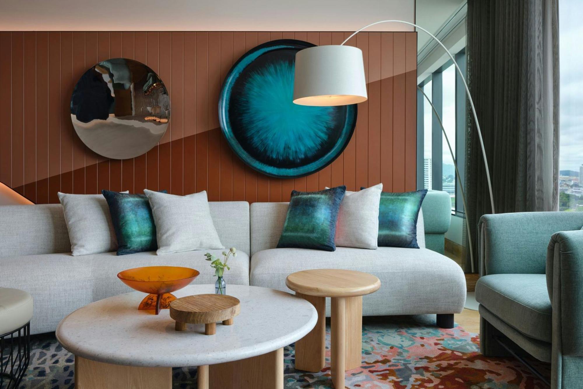 W 5* Brisbane