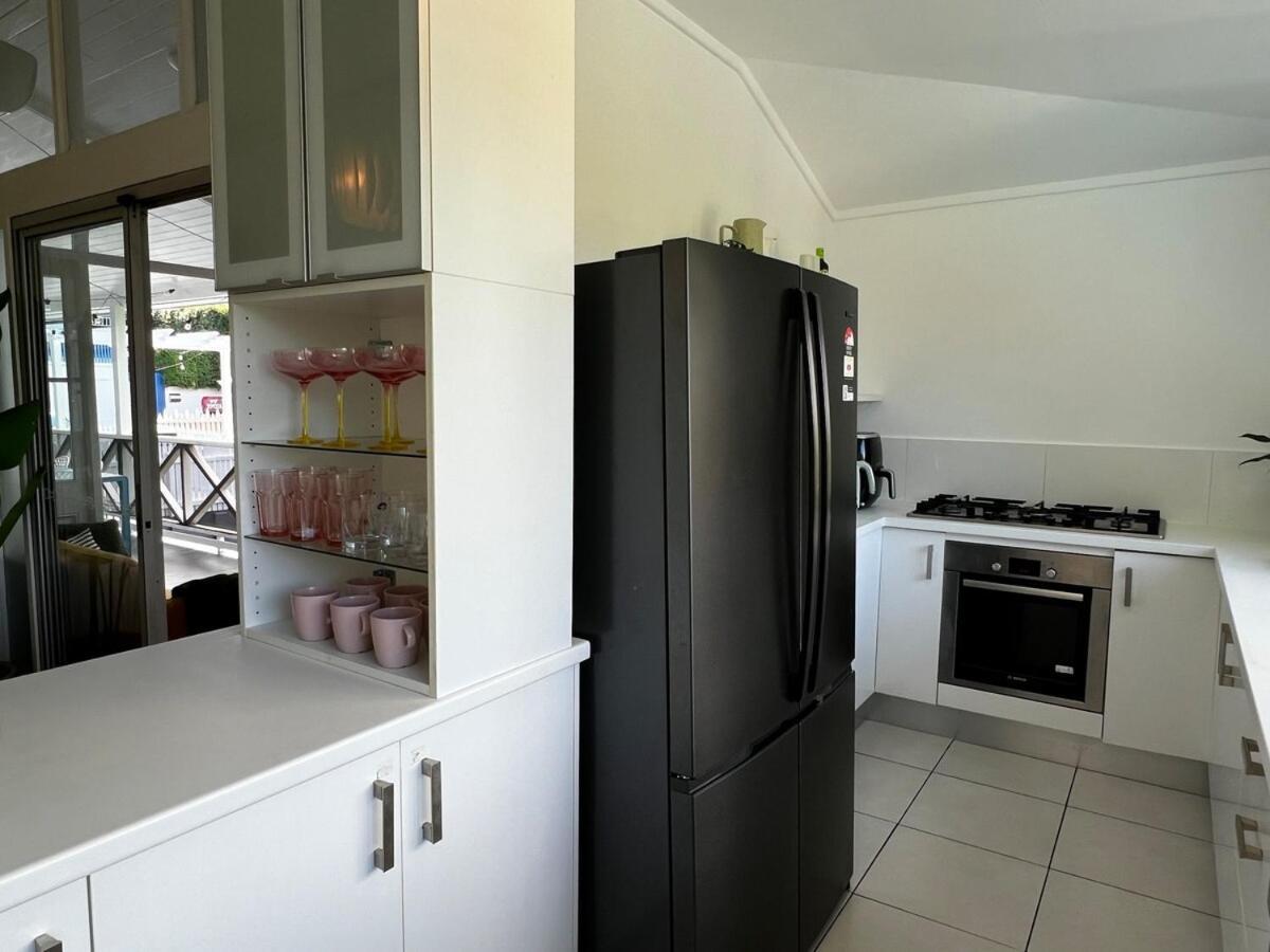 Chic Paddo Pool Fire Pets Holiday home