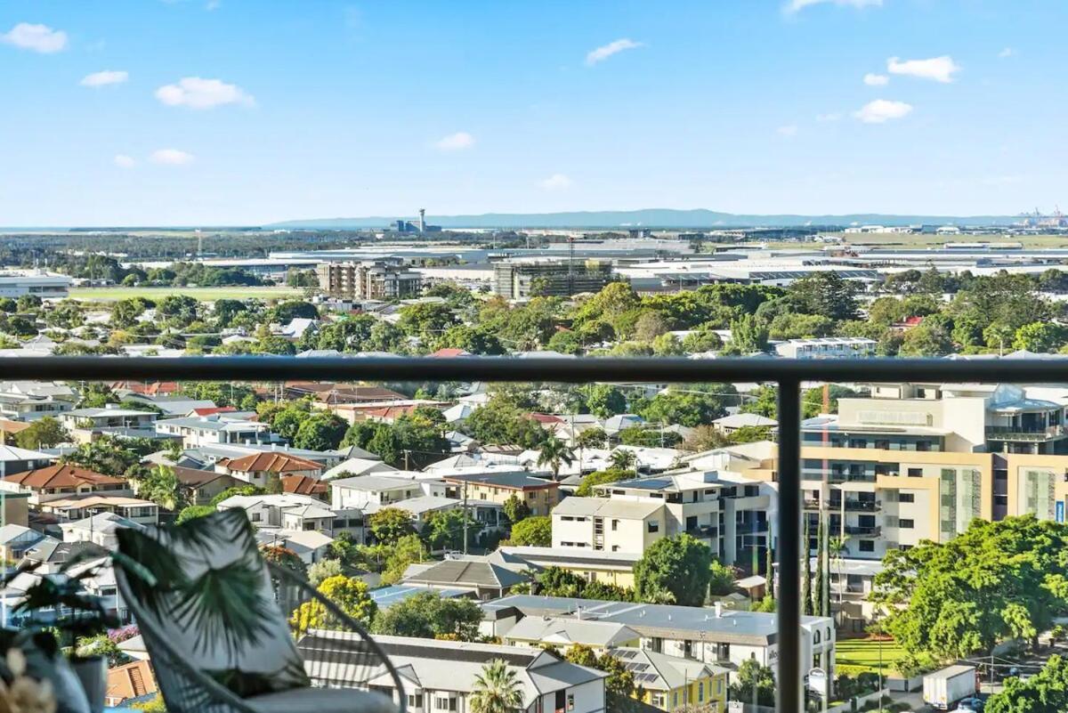 Sky High Hamilton Apartment Brisbane