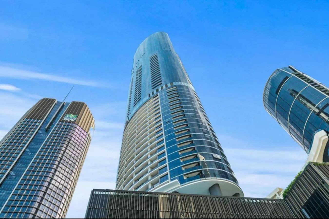 Apartment Luxurious 2 Bed With Pool, Sauna And Gym Brisbane