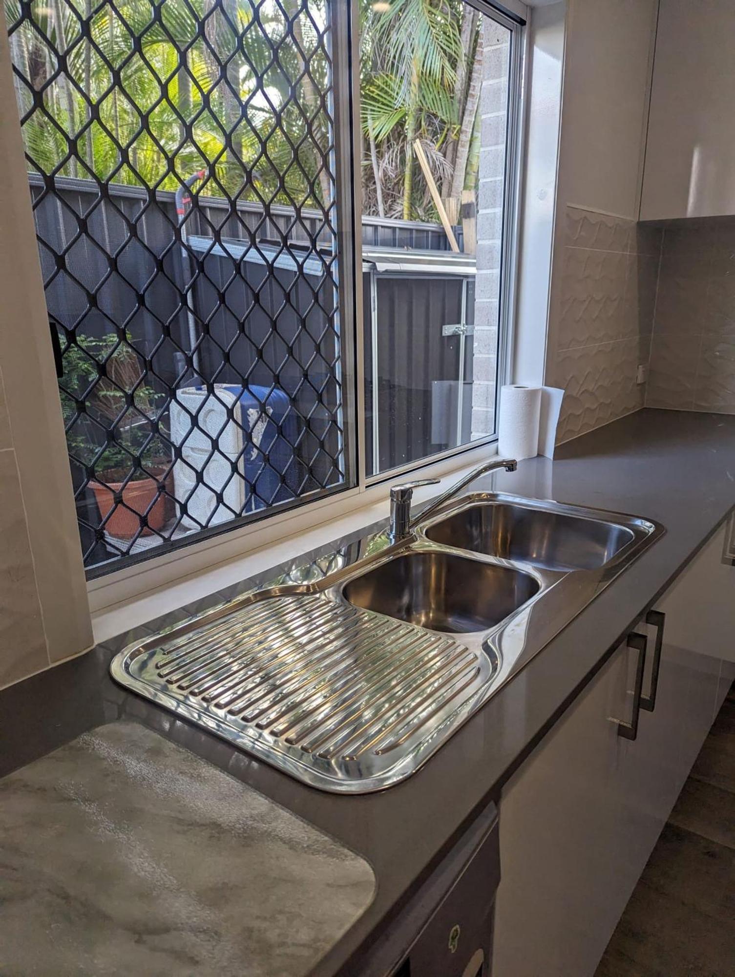 Immaculate Entire House In Chermside West 2-beds Holiday home