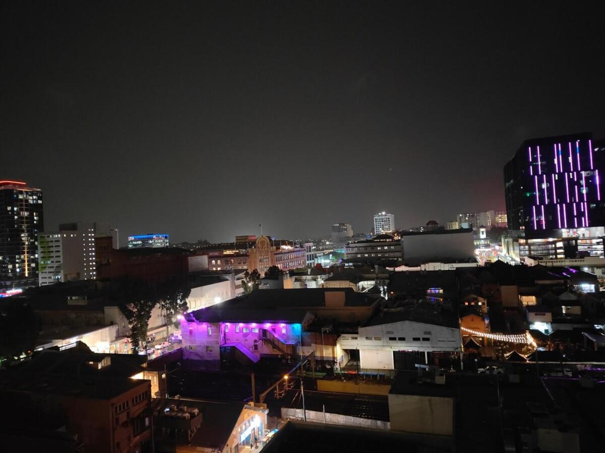 2br Fortitude Valley Pool Gym And Parking Apartment