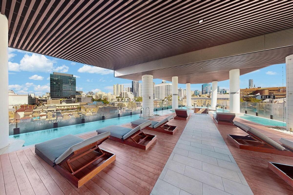 Apartment 2br Fortitude Valley Pool Gym And Parking