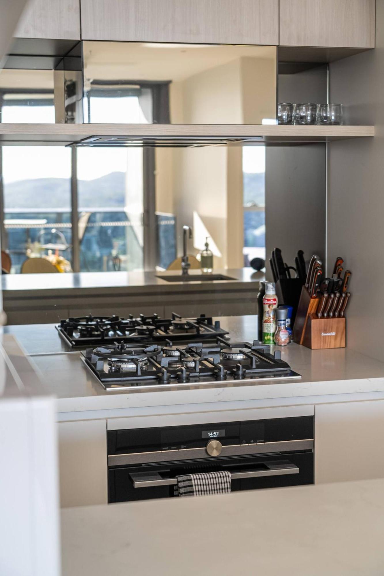 The Queens Perch - Lv 42 Luxury Riverview On The Star Casino Bne *