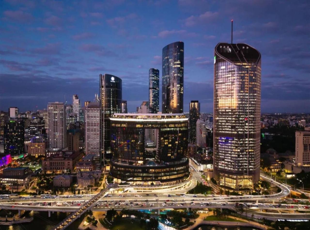 Apartment Stylish With Pool, Sauna And Gym