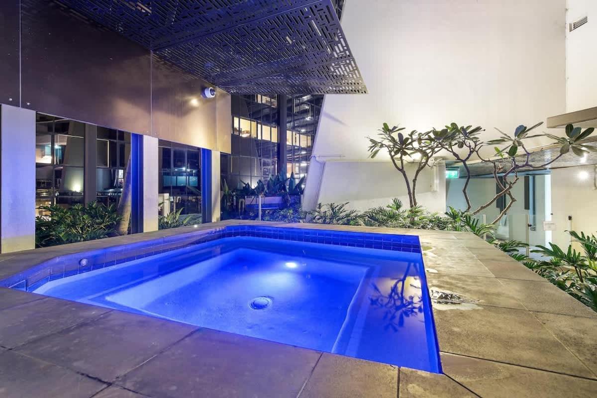 Arcade In The Sky- Views Games & Vibes