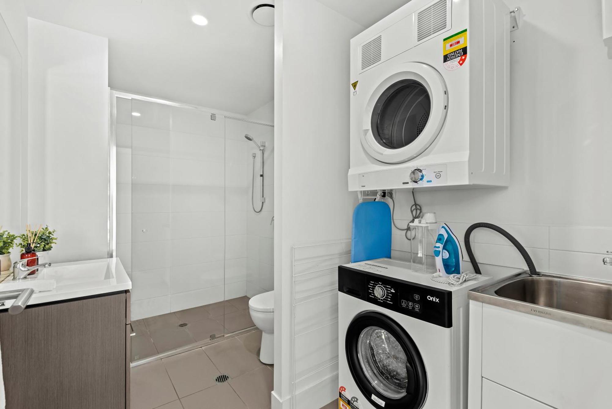 Spacious With Stunning Views And Car Park! Apartment Brisbane