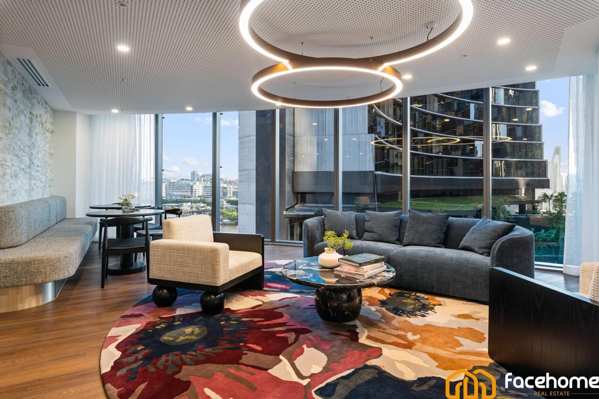Qw Luxury River Views