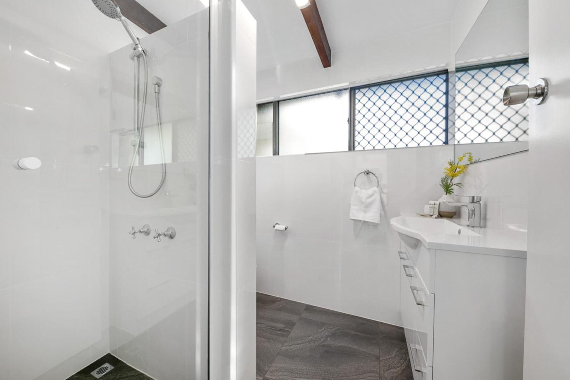 Townhouse In Auchenflower * Brisbane