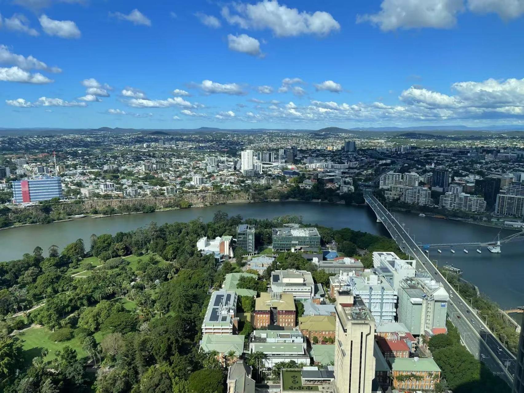 Queen's Wharf - Hosted By Nick