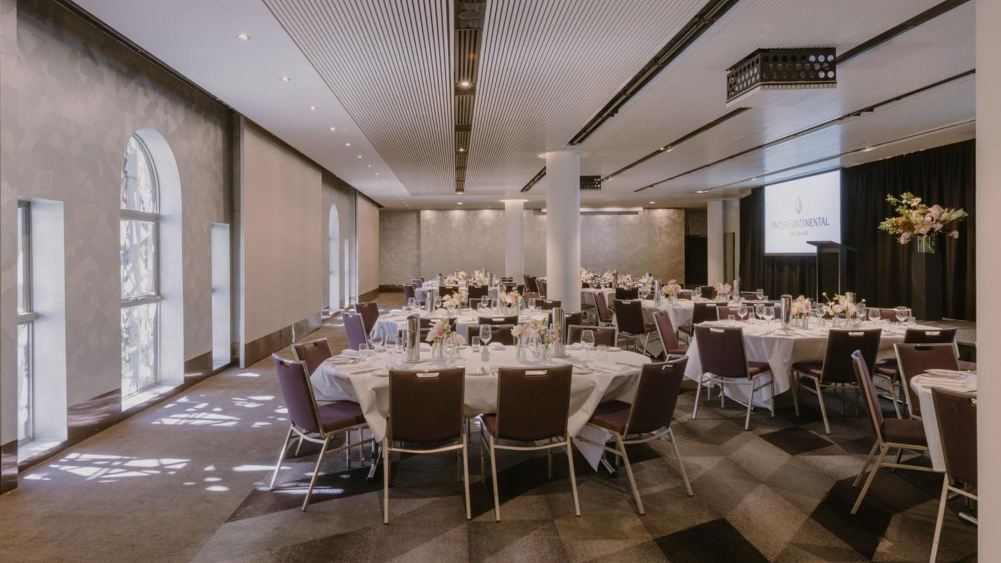 Intercontinental By Ihg 5*