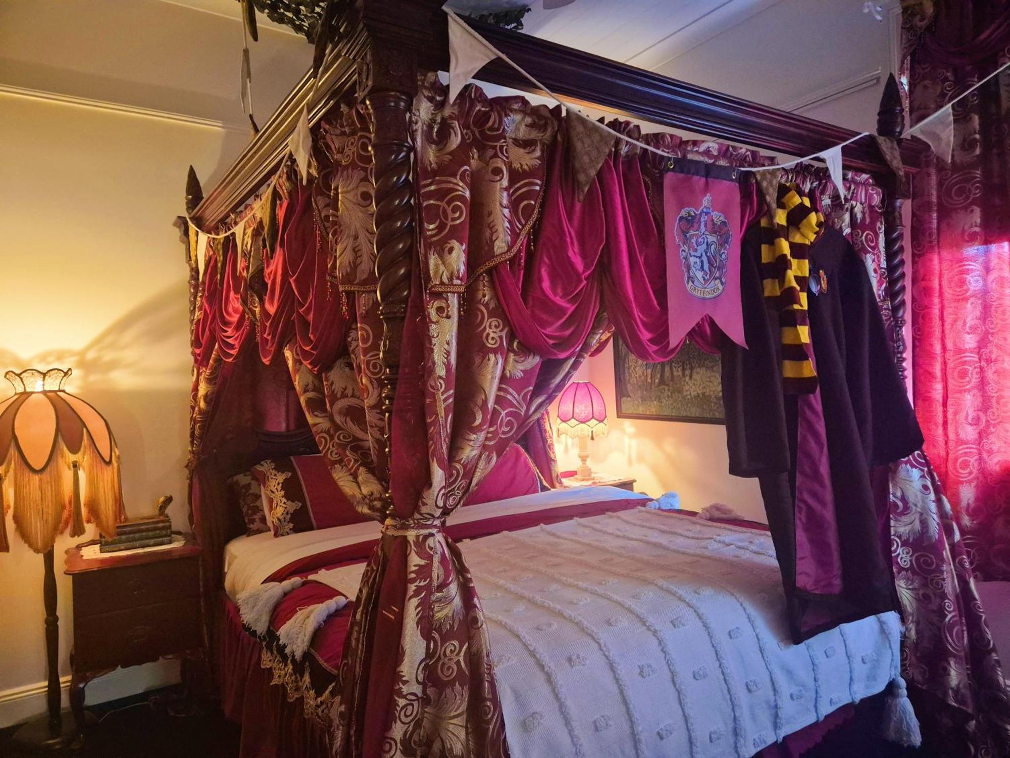 Harry Potter Themed Self Check-in Apartment Brisbane