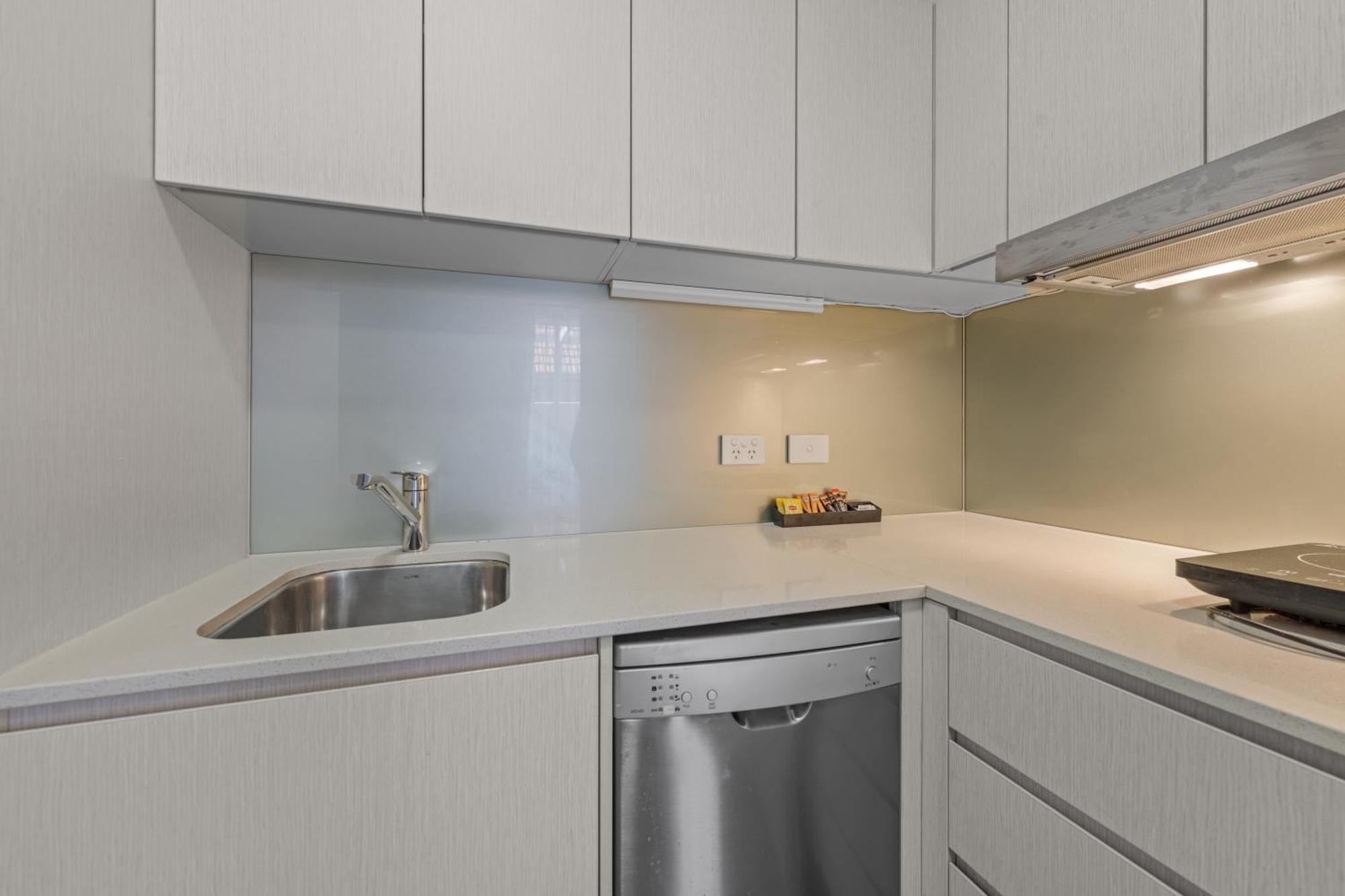 The Capitol Aparthotel 4*