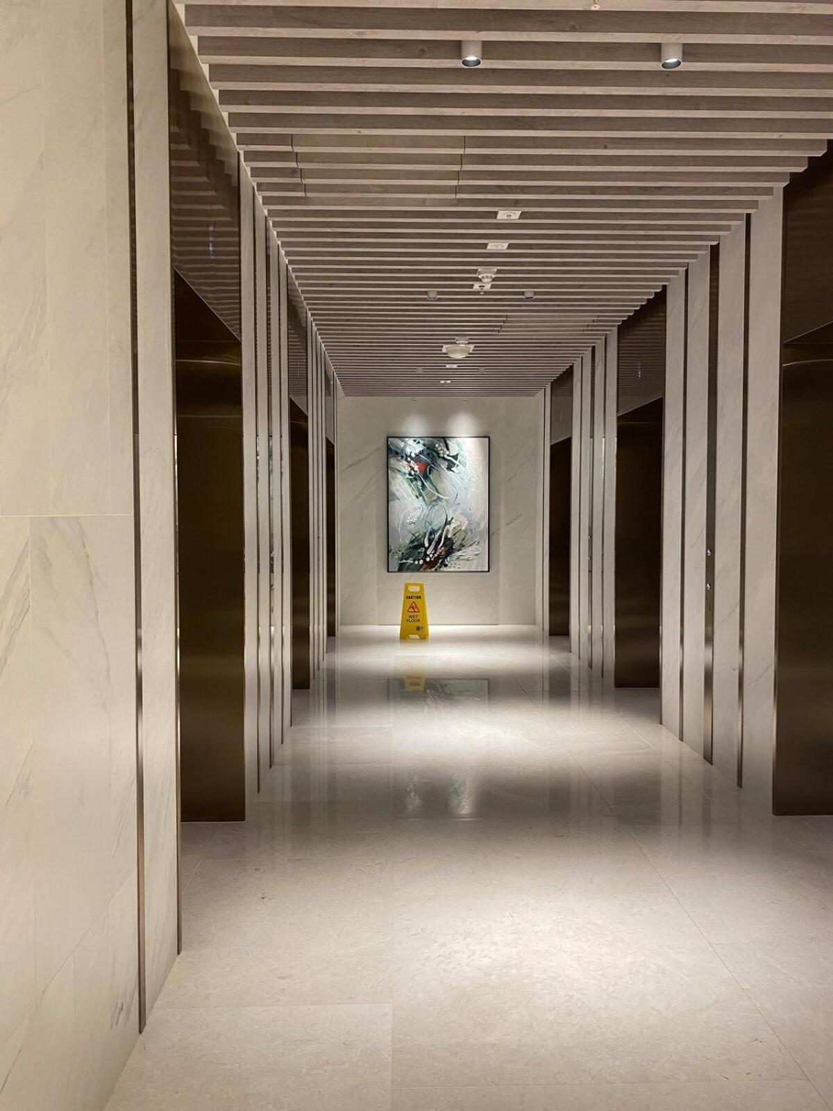 Stunning River View 2 br Casino Qw *