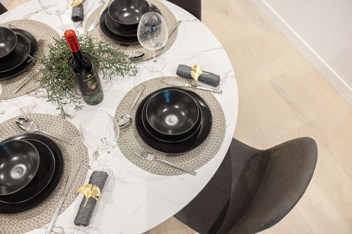 Stunning River View 2 br Casino Qw Apartment Brisbane