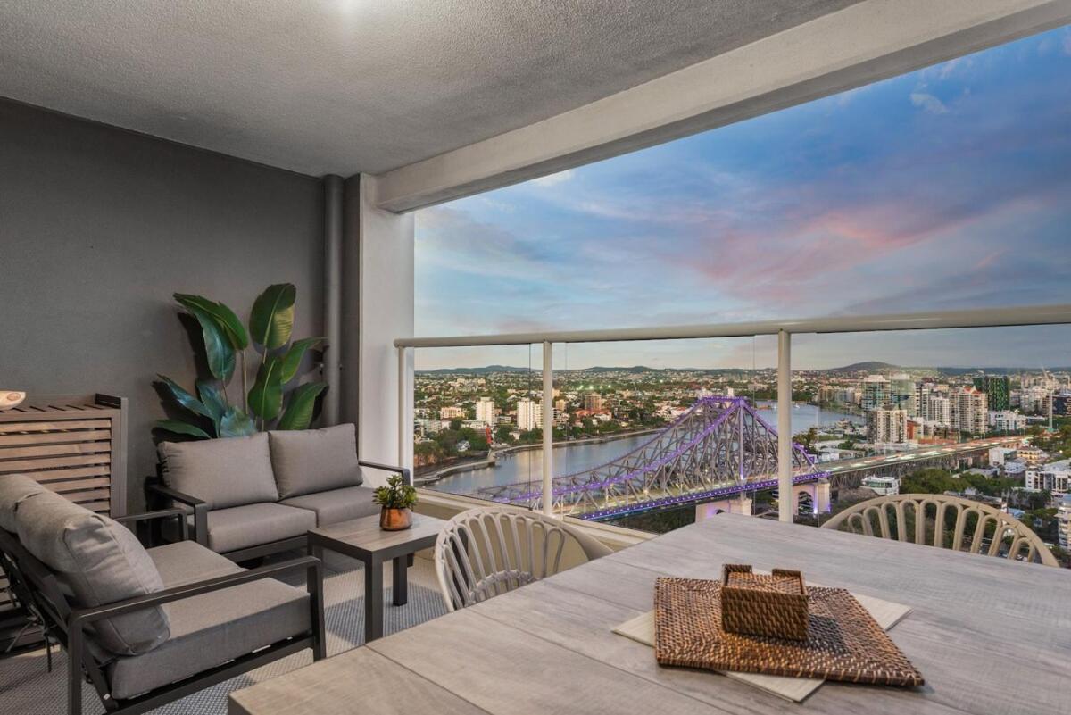 Skyline Stunner 3bed-2bath-1car-views - Cbd *