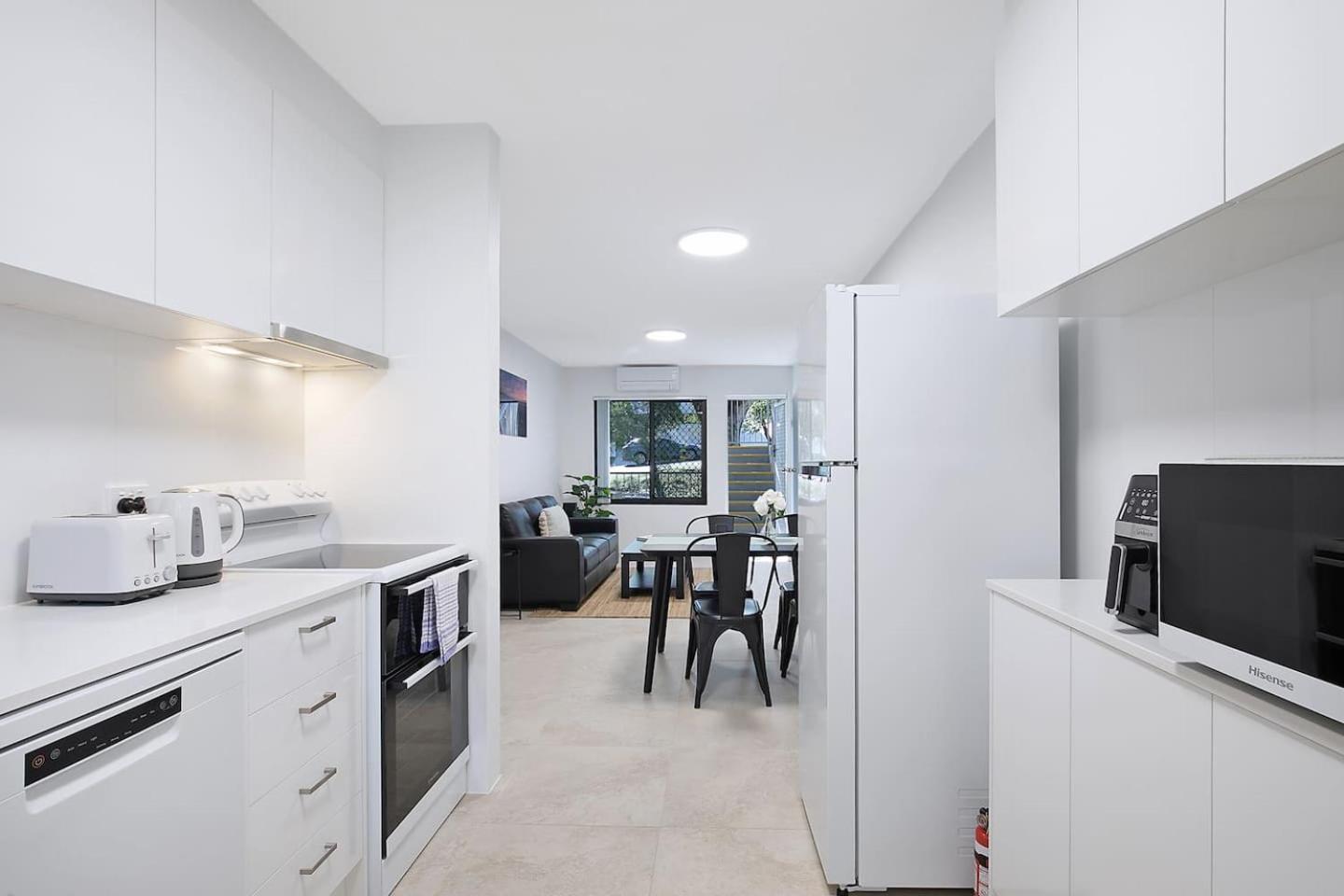 Leafy Hideout - Quiet Comfort Near Riverfront And Cbd Apartment Brisbane