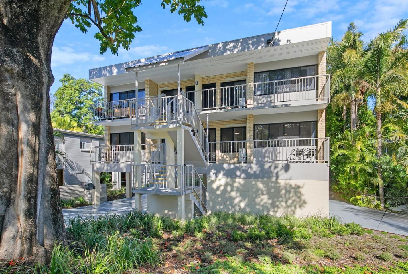 Apartment Leafy Corner - Simple Near River And Cbd