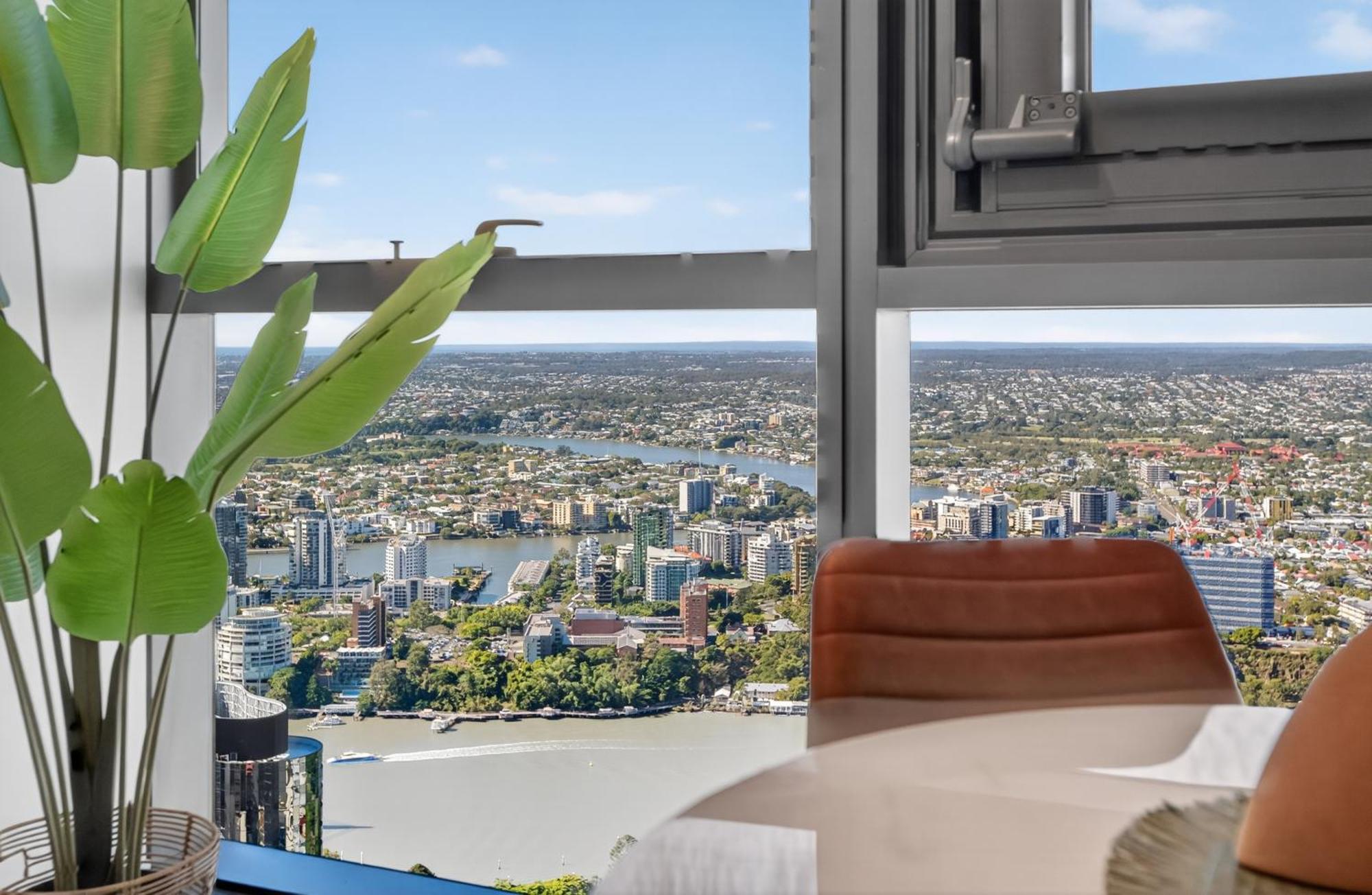 Sky High Zen At Queens Wharf Level 59 Apartment *