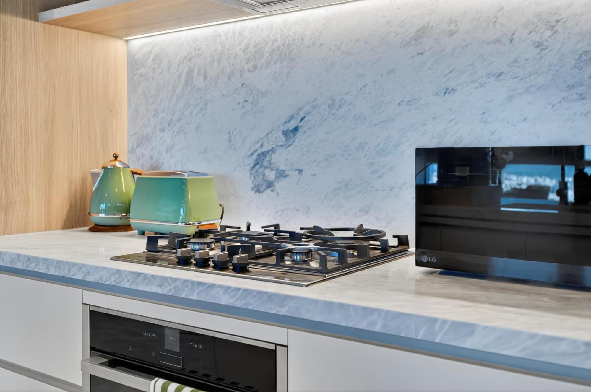 Sky High Zen At Queens Wharf Level 59 Apartment