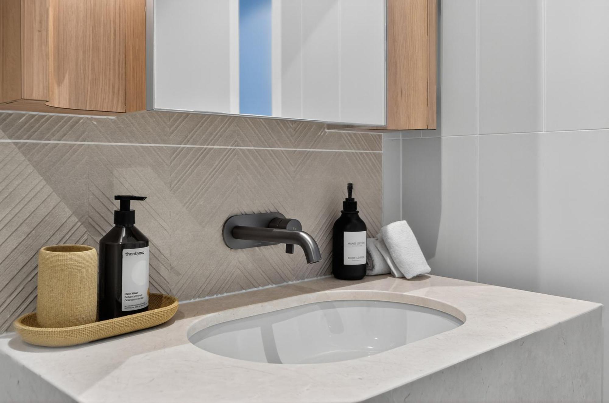 Sky High Zen At Queens Wharf Level 59 Brisbane