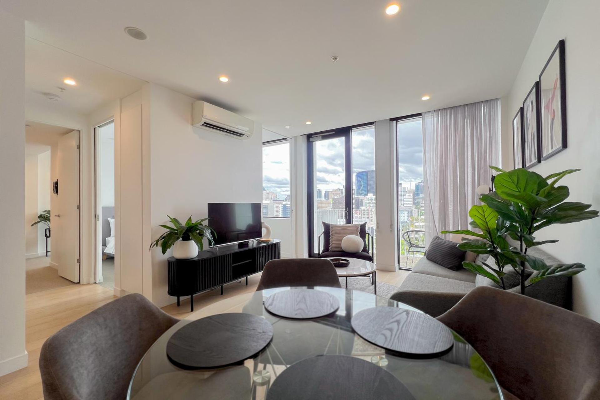 Spacious 2bed 2bath With Views Apartment Brisbane