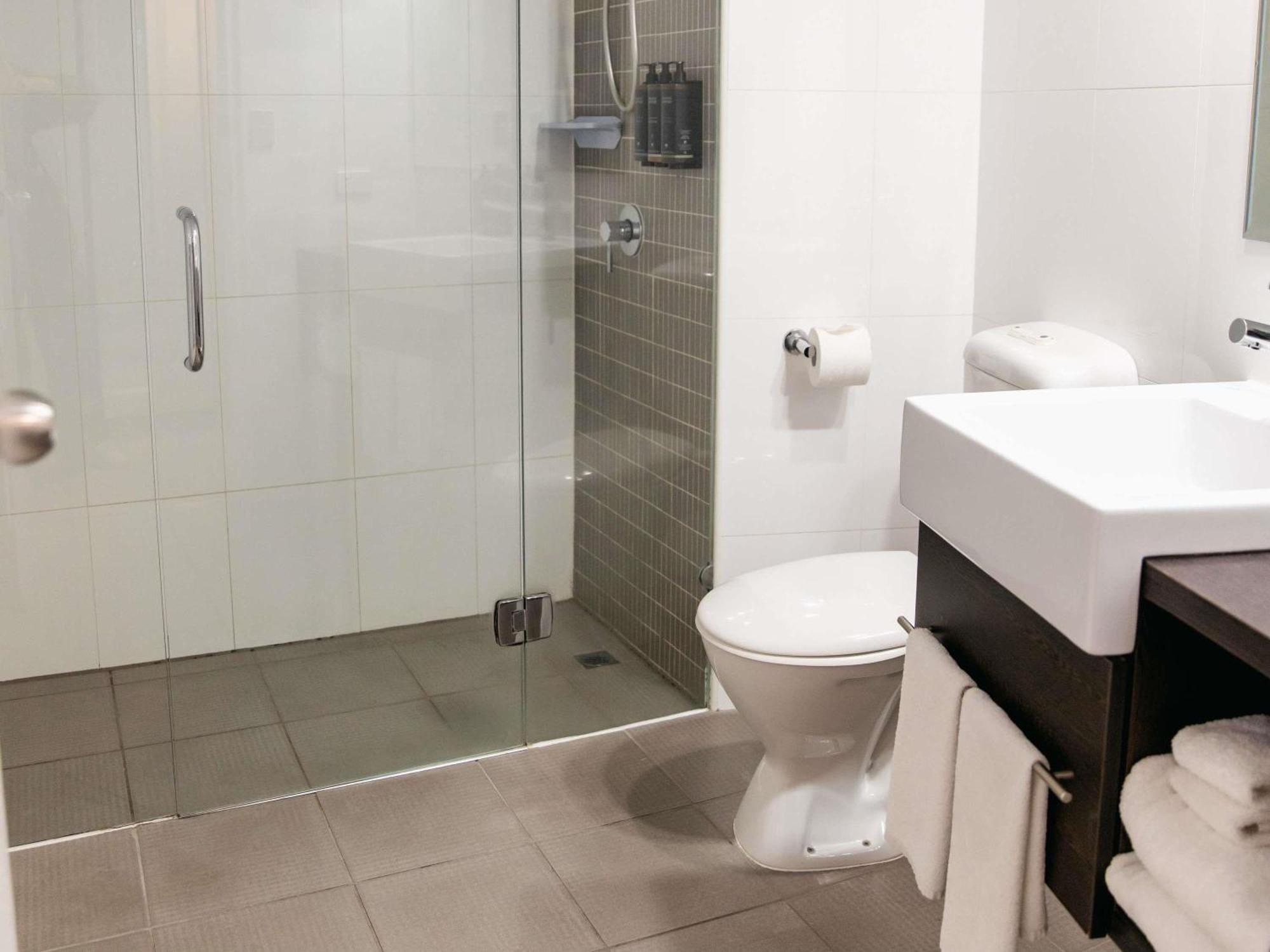 Hotel Mercure Spring Hill 4*