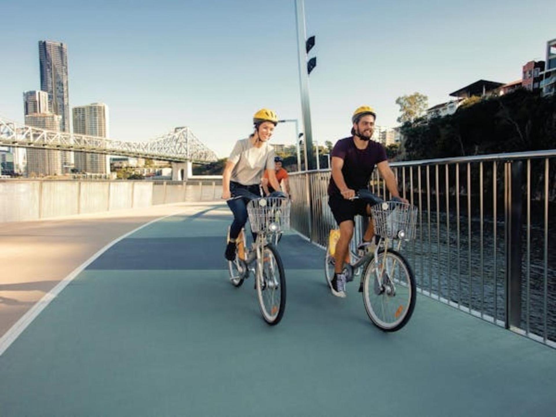 Stylish New Farm Near Cafes & River Apartment