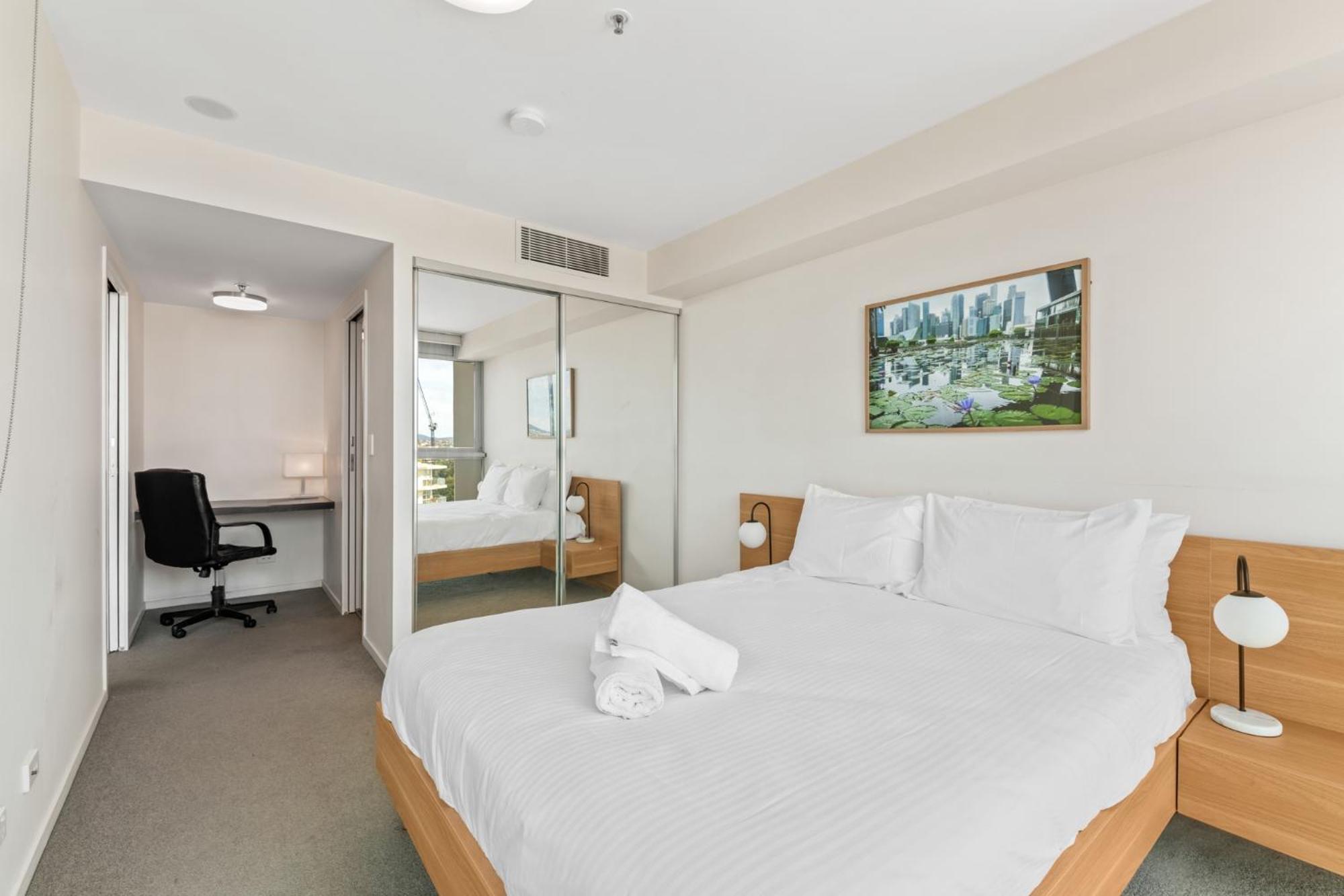 Kangaroo Point 2-bed Flat With Gym & Pool Apartment *