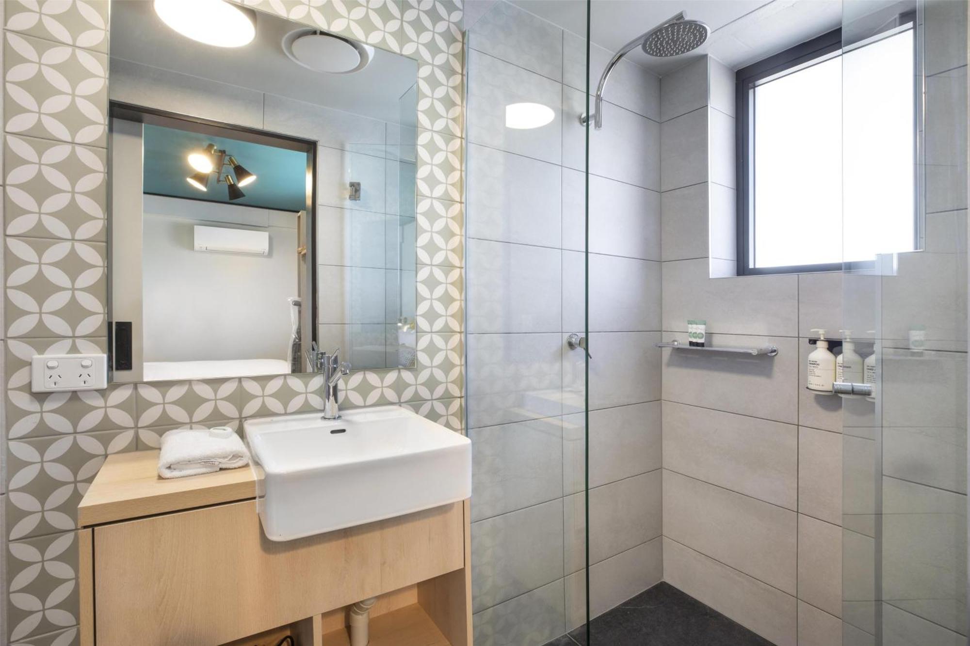 Nightcap At Of Wales Hotel Brisbane