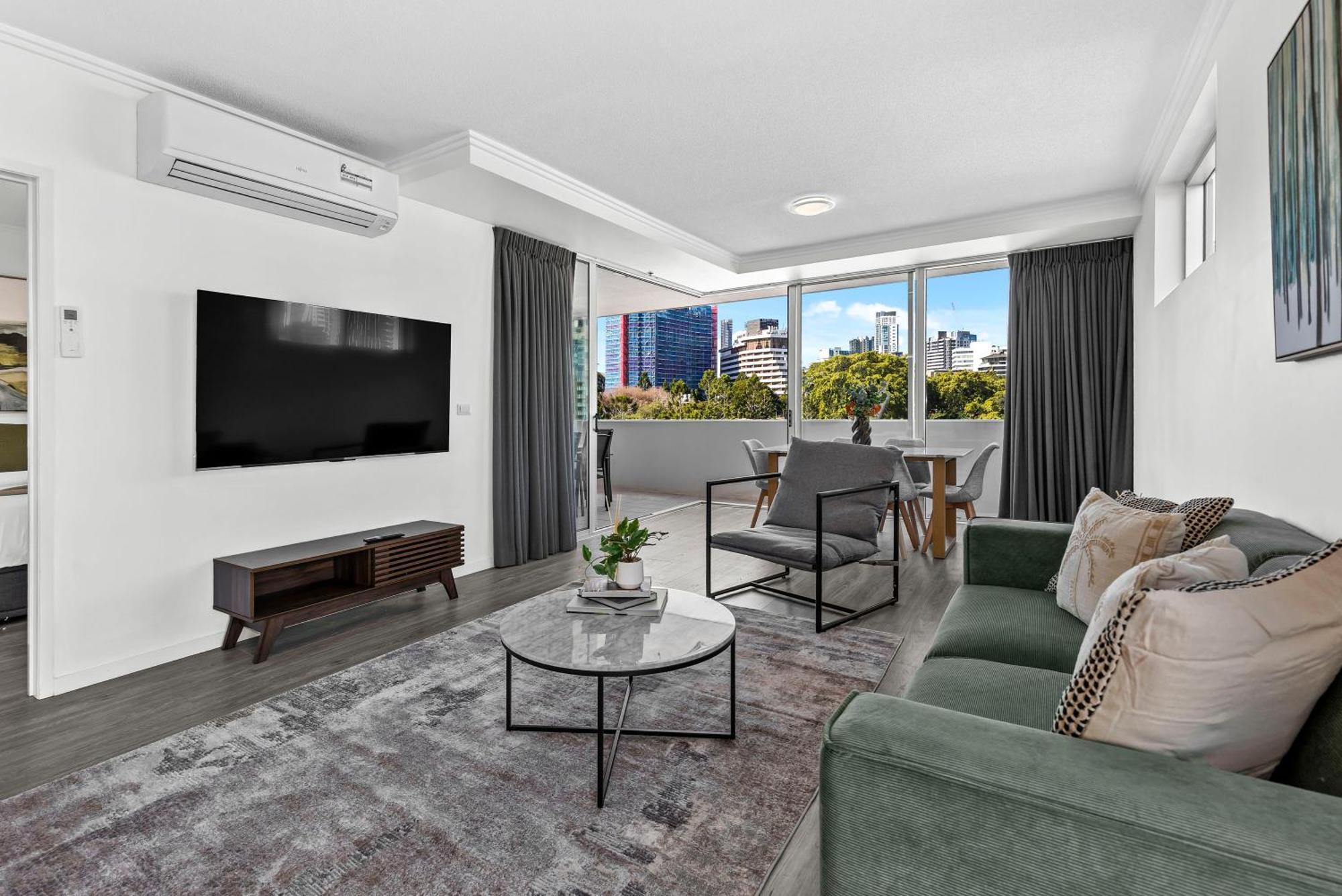 Apartment Stylish 3br - Huge Park On Doorstep - 5 Min To Cbd Brisbane