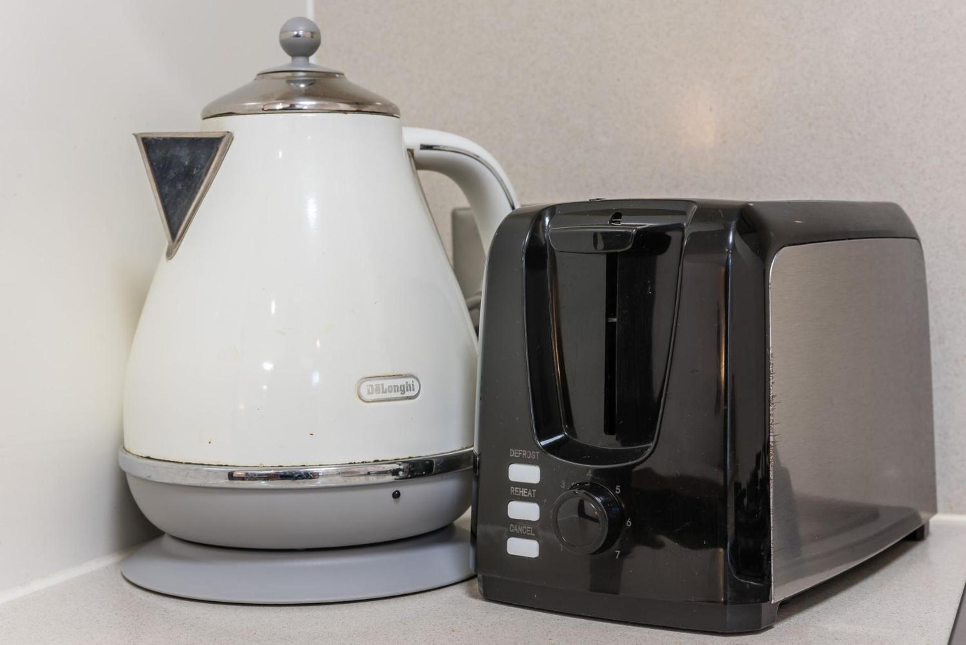 Apartment Albion Breeze Pool Access, Patio & Convenience Brisbane