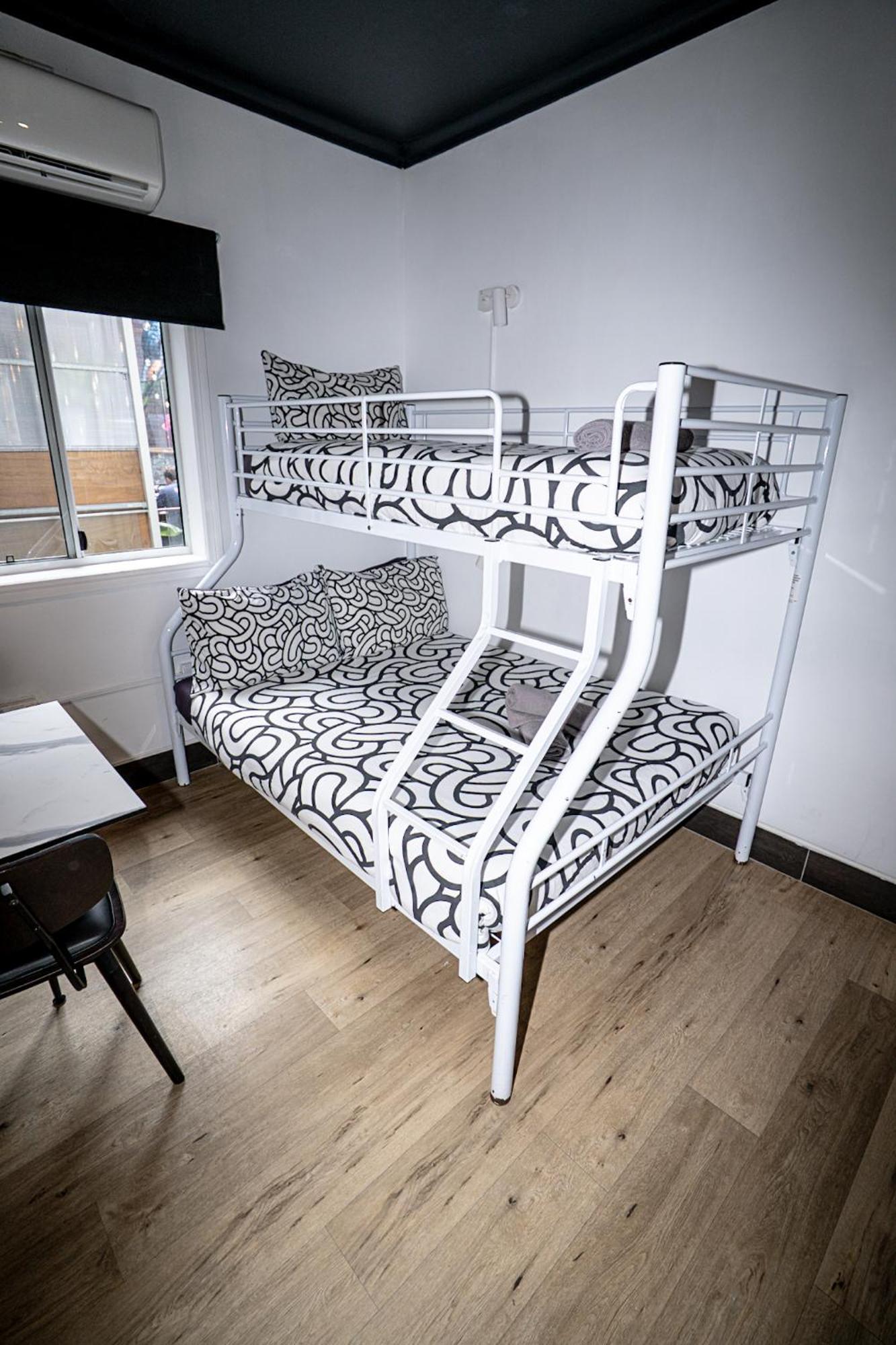 Quarters Hostel Brisbane