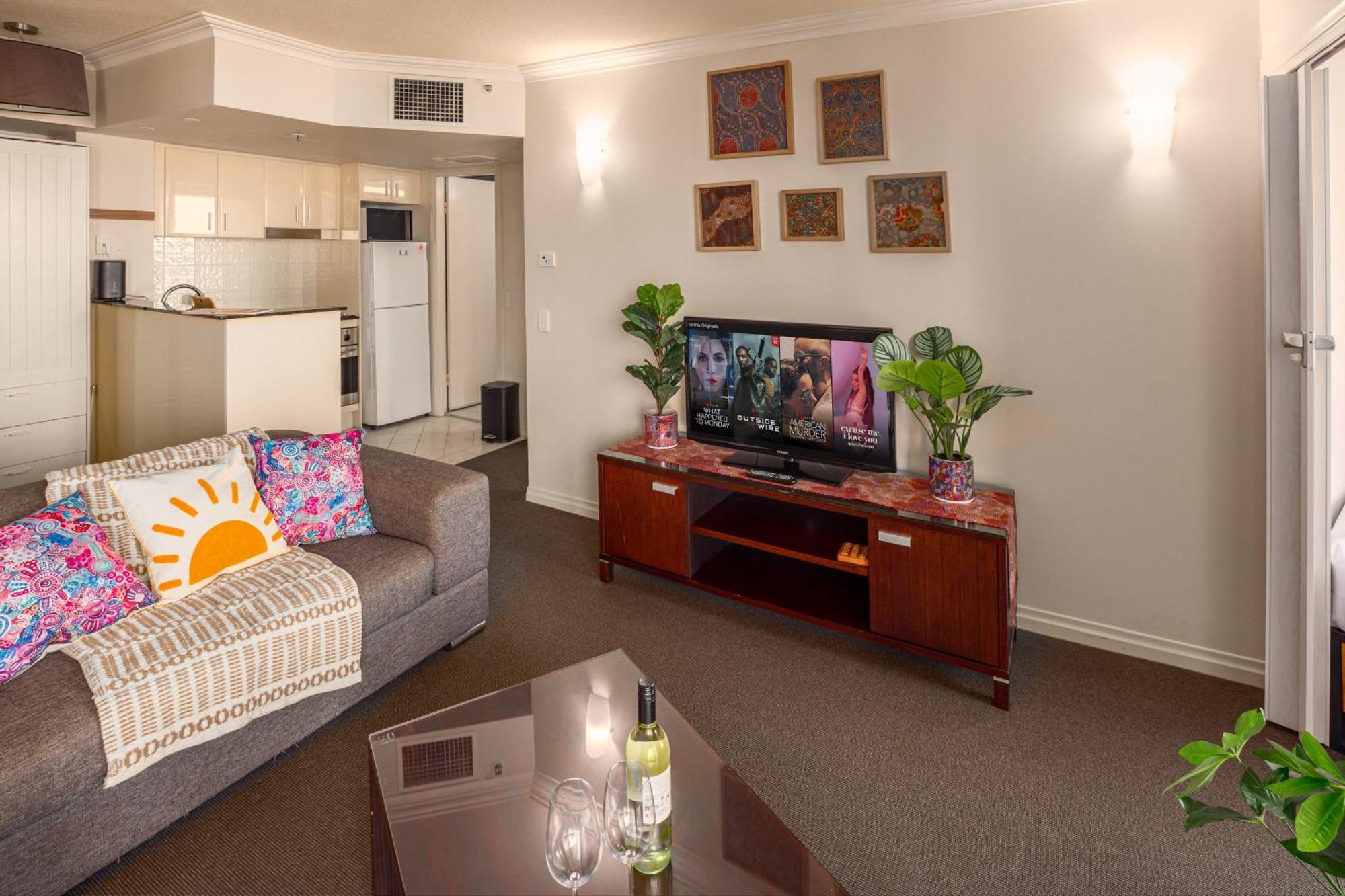 Indigescapes River Views Sleeps 6 Includes Carpark * Brisbane