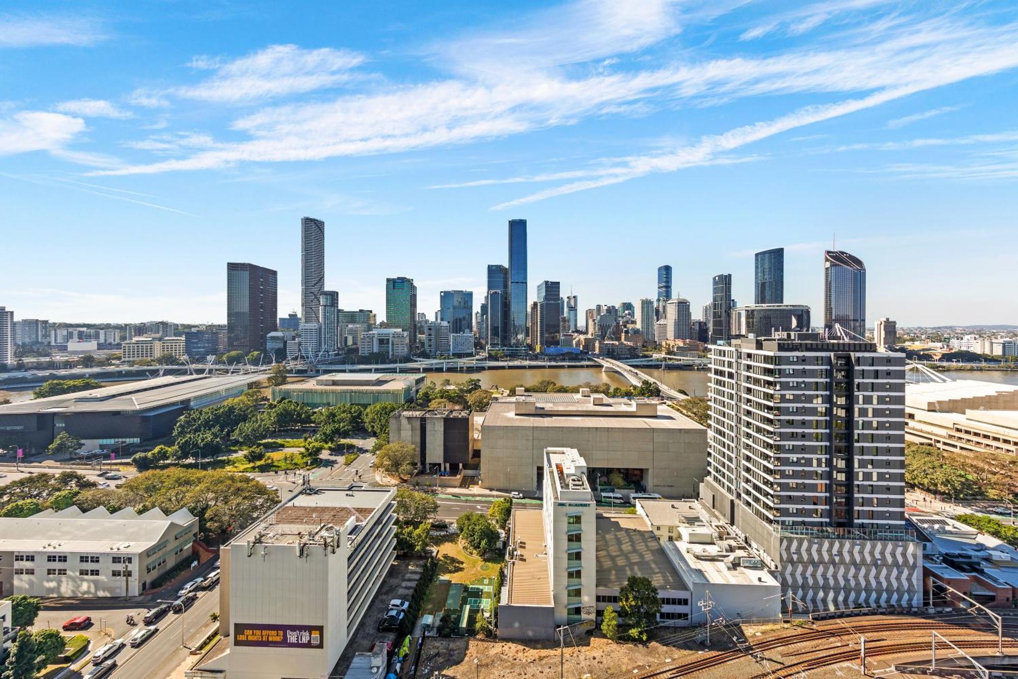 Apartment Art House By Cllix Brisbane