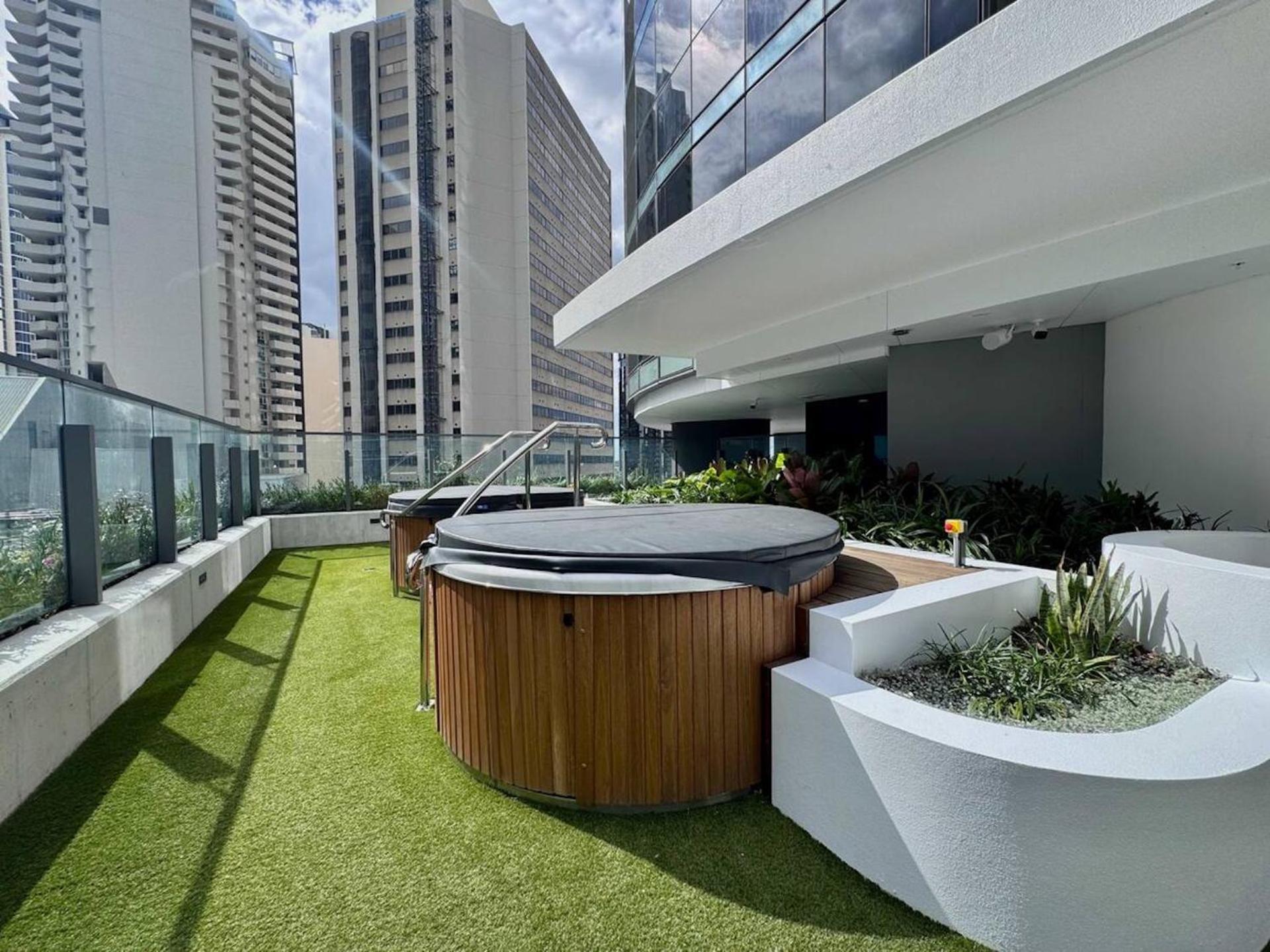 Apartment Queens Wharf Luxe Retreat -brisbane Cbd, Pool,