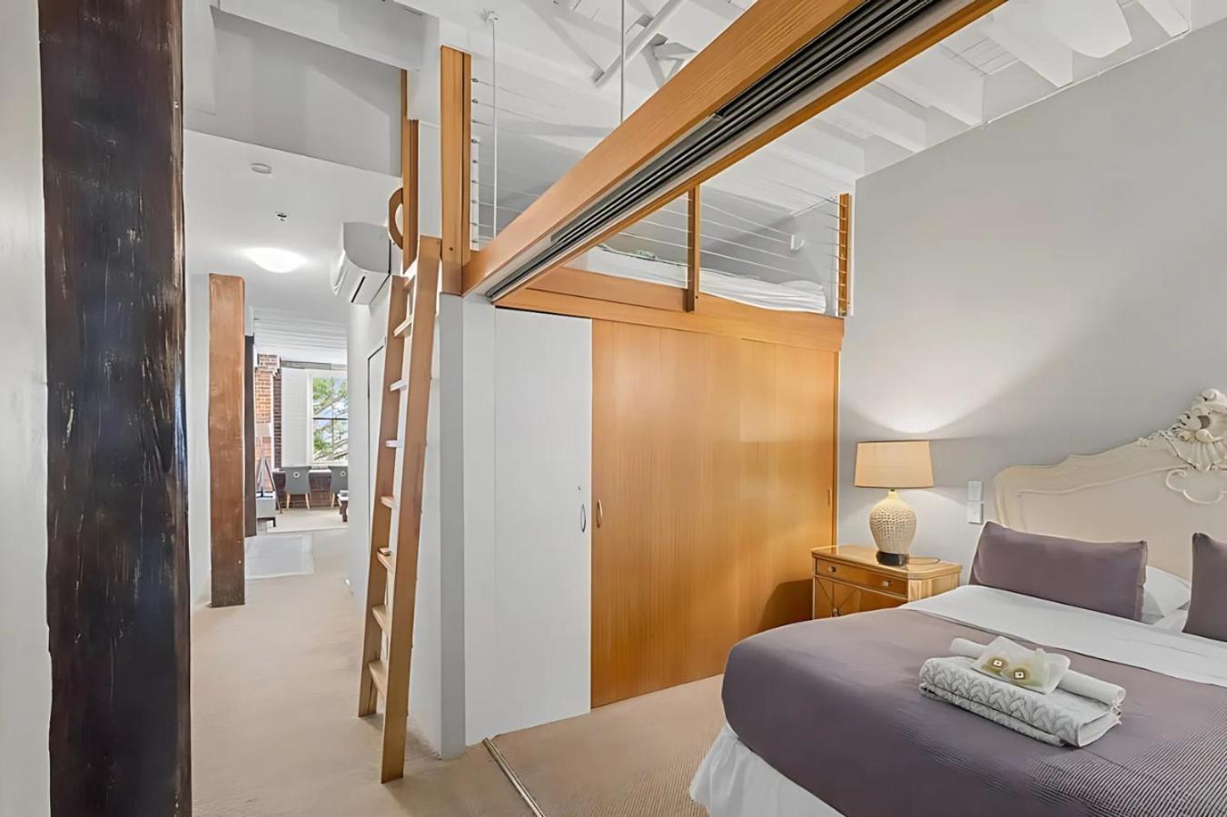 Woolstore Riverfront Teneriffe *